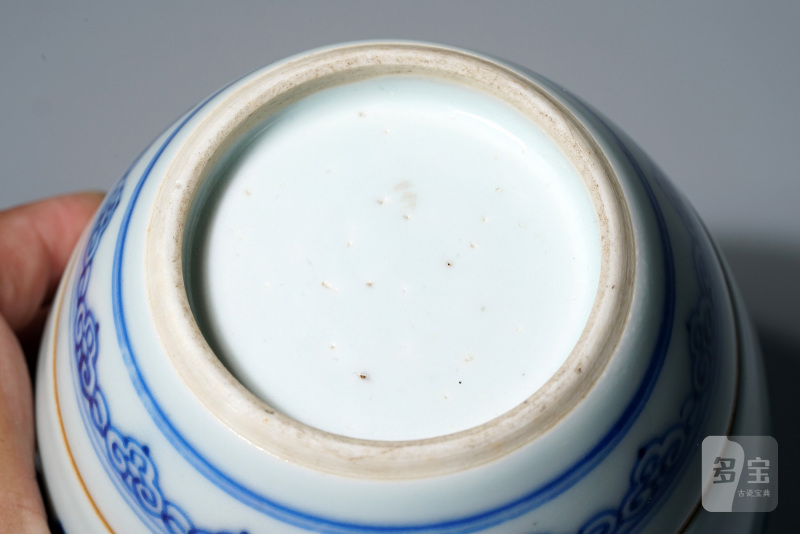 清康熙 青花折枝花卉纹罐 - 图14
